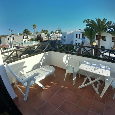 La Nasa * Puerto del Carmen (Lanzarote)